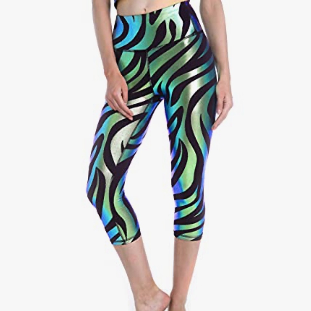 DOP DOVPOD Women's High Waisted Yoga Pants Zebra Print Leggings Green and Black